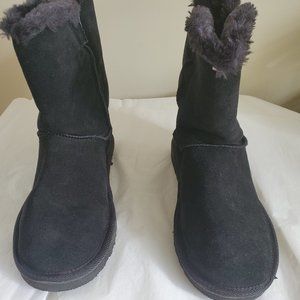 UGG Bailey Button , black, women's 9,